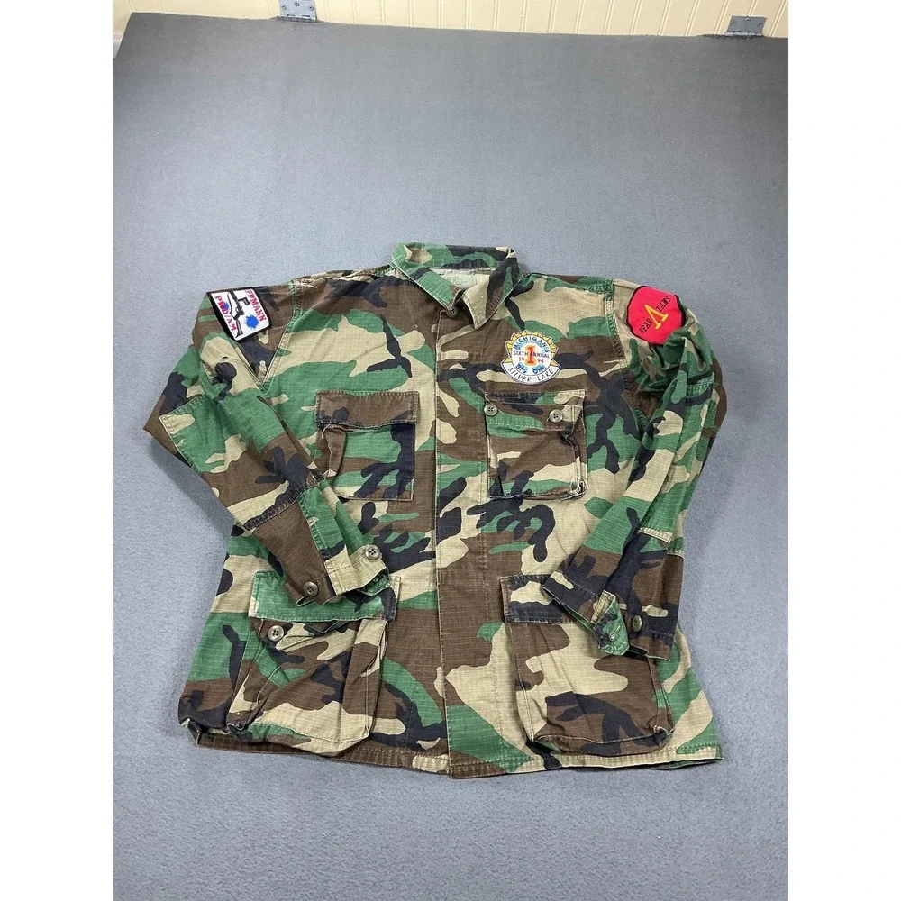 Vintage US Military Jacket Mens Medium Regular Woodland Camo BDU Patches‎ 90s